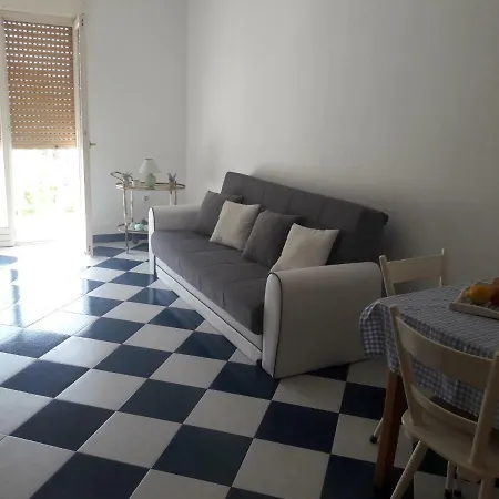 Appartement The Fox And The Rabbit Omiš